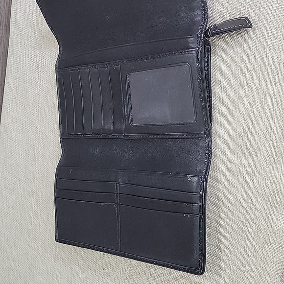 Coach Signature Black/Gray Canvas Leather Wallet - Picture 8 of 11